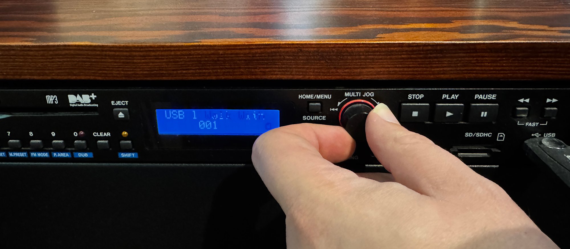 Using the "Multi Jog" wheel to select a track